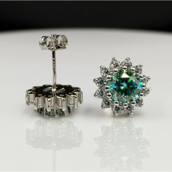 Beautiful Certified 2CT Moissanite Sunflower Luxury Blue Green Stud Earrings - Picture 4 of 8